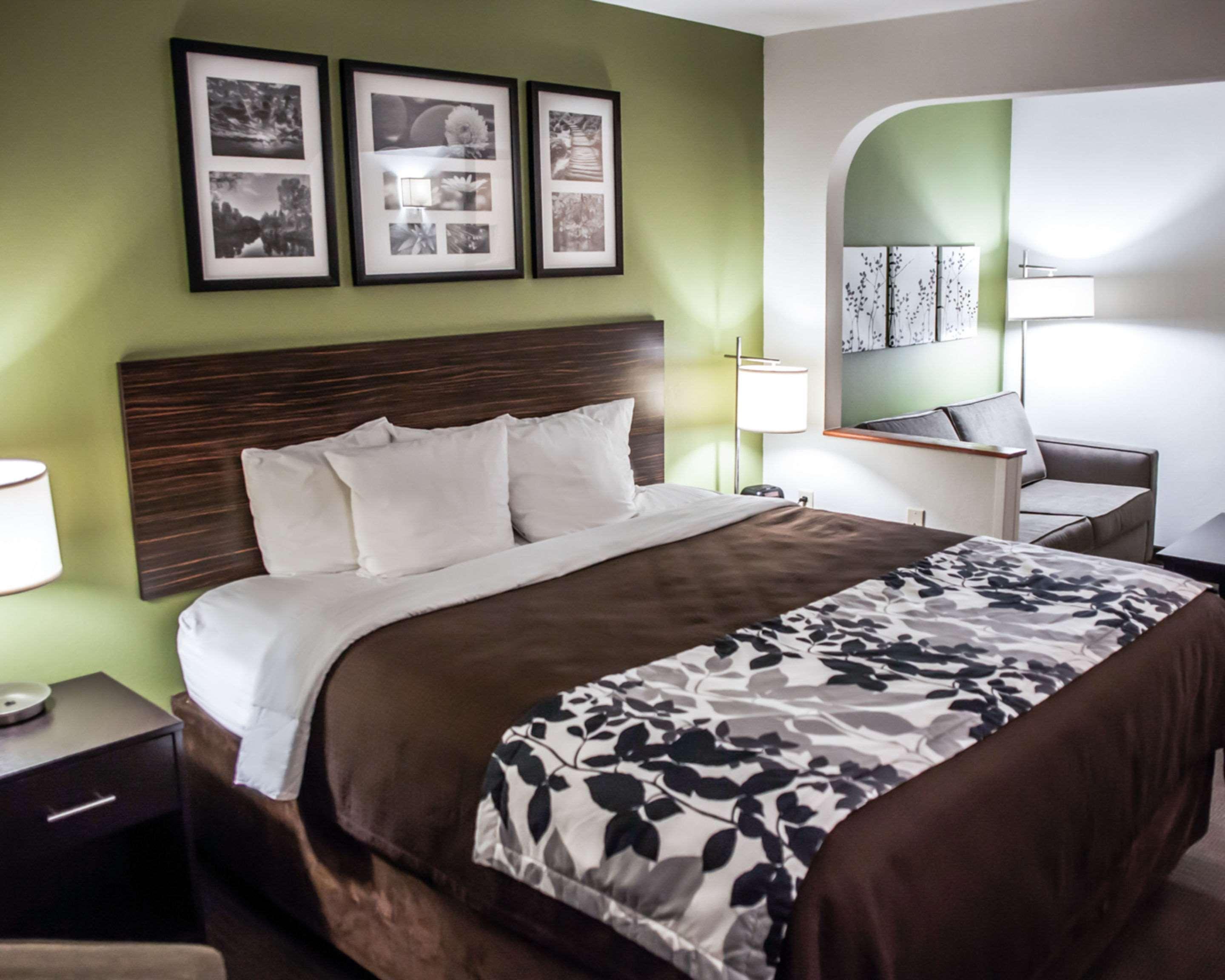 Garner Hotel Topeka West By Ihg Exterior foto