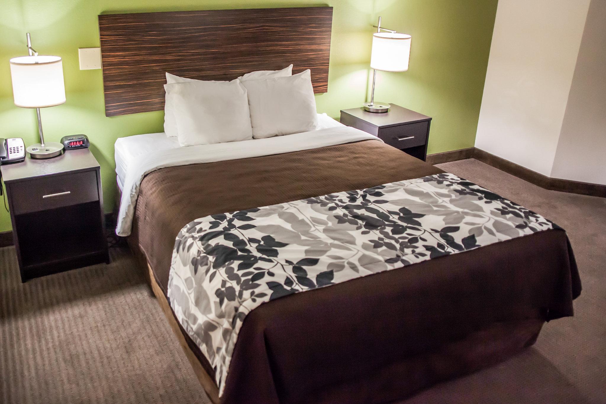 Garner Hotel Topeka West By Ihg Exterior foto