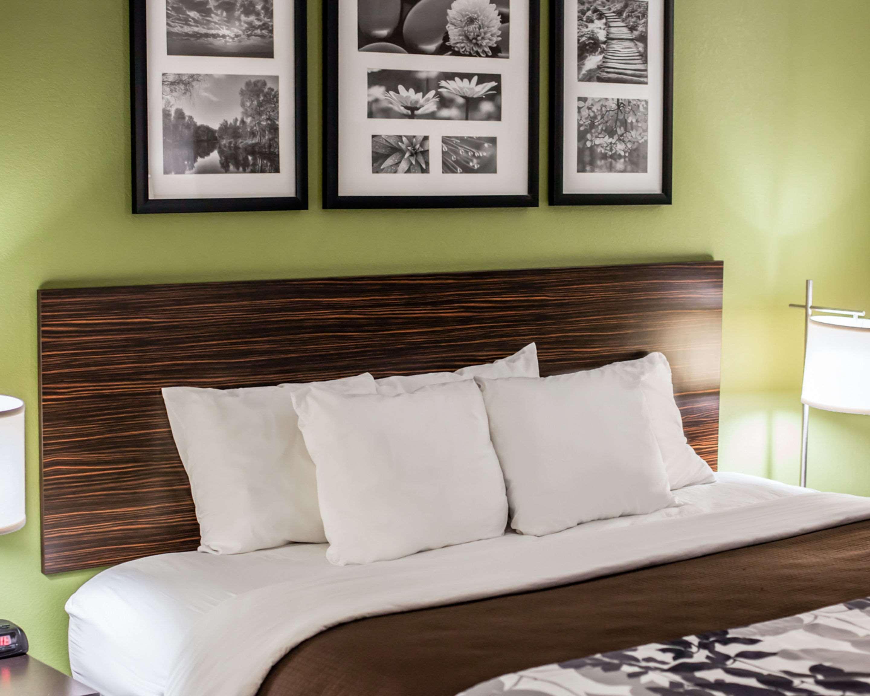 Garner Hotel Topeka West By Ihg Exterior foto