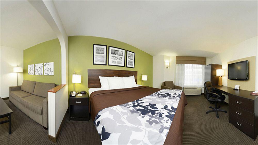 Garner Hotel Topeka West By Ihg Exterior foto