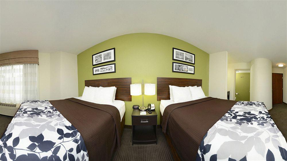 Garner Hotel Topeka West By Ihg Exterior foto